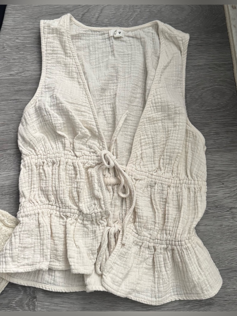 Aerie Top